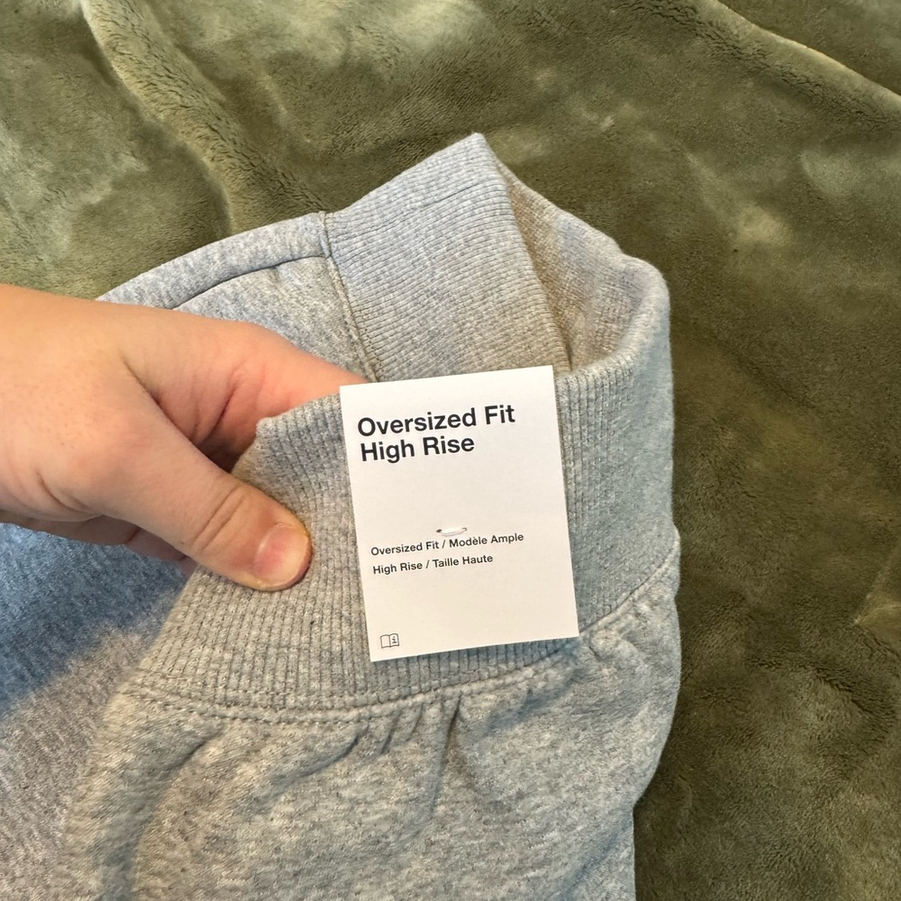 Brand new nike sweats - Picture 3 of 5